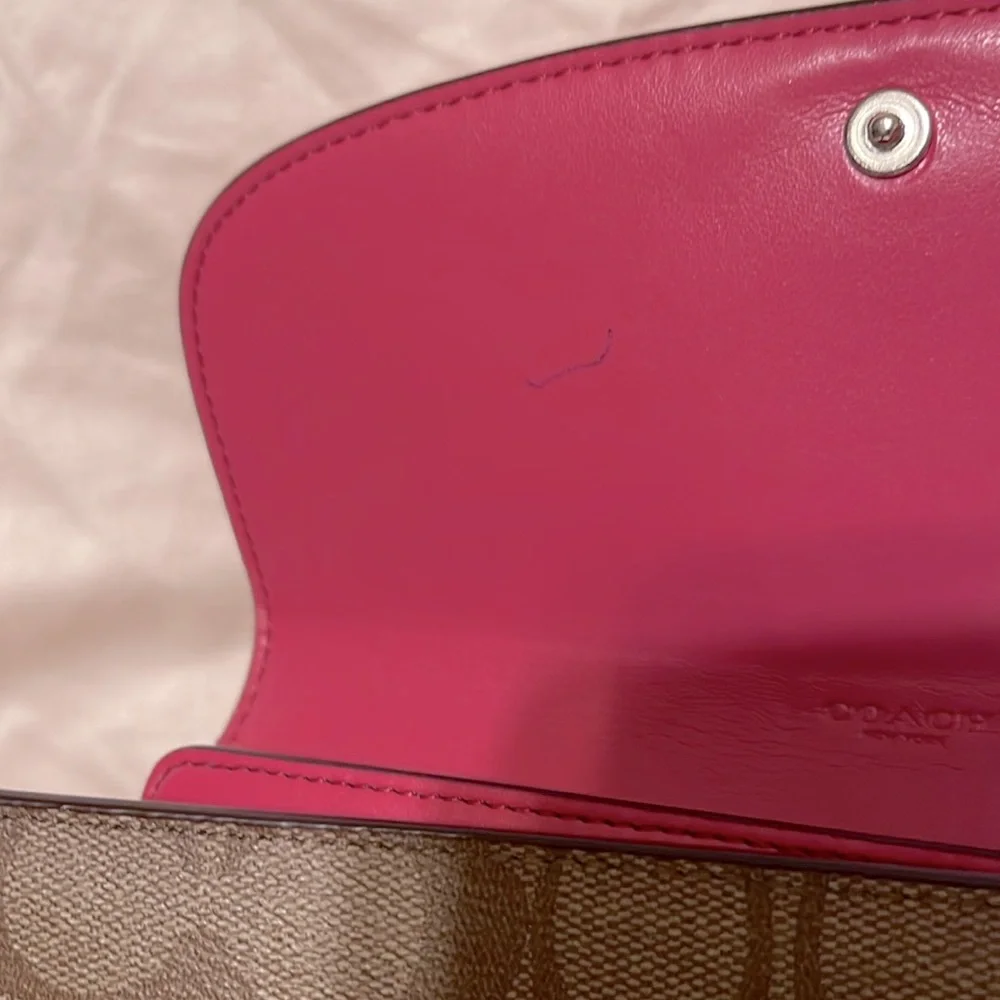 Coach Wallet - Picture 4 of 4